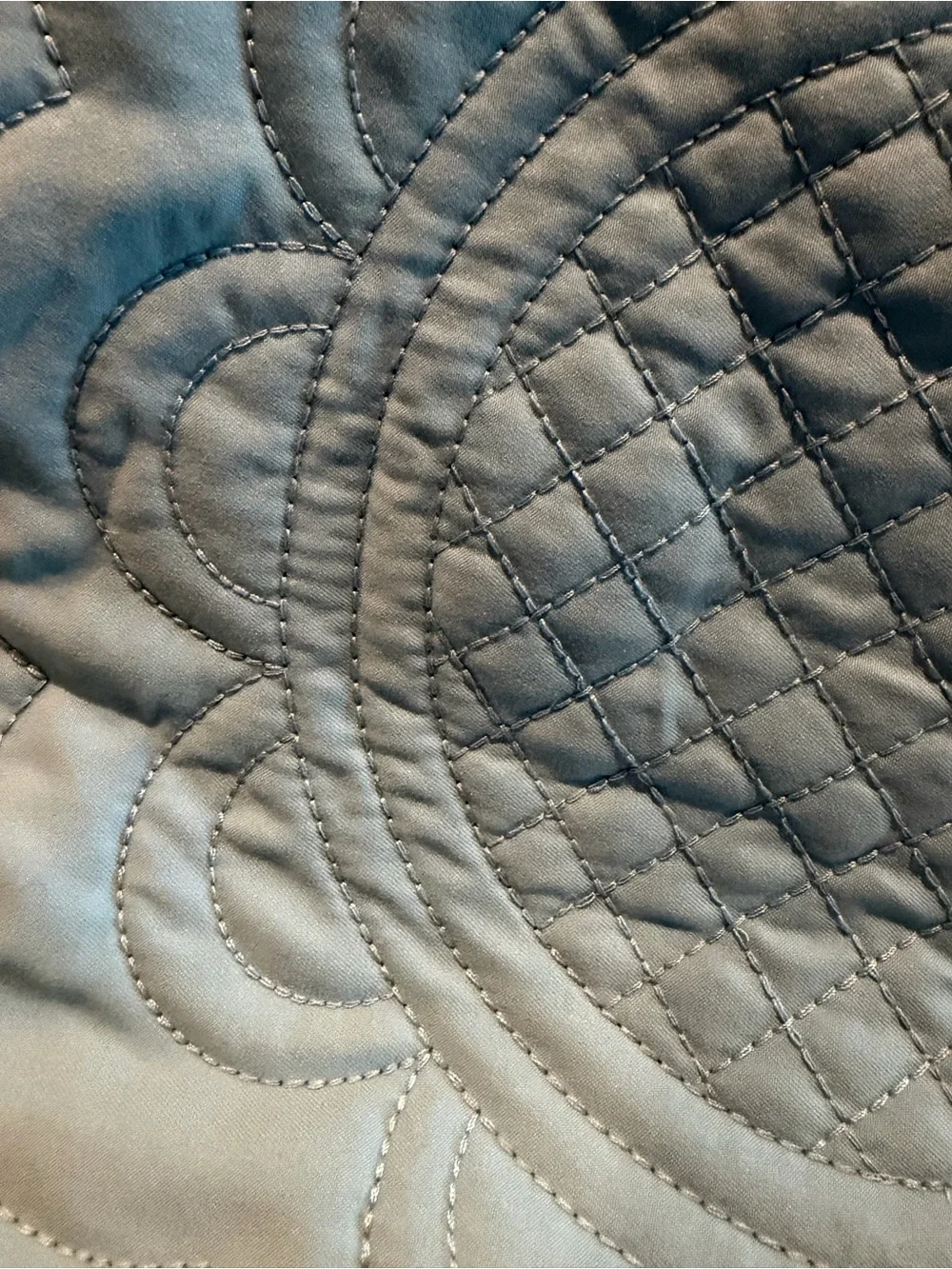 Set of 6 Light Blue Quilted Flower Placemats
